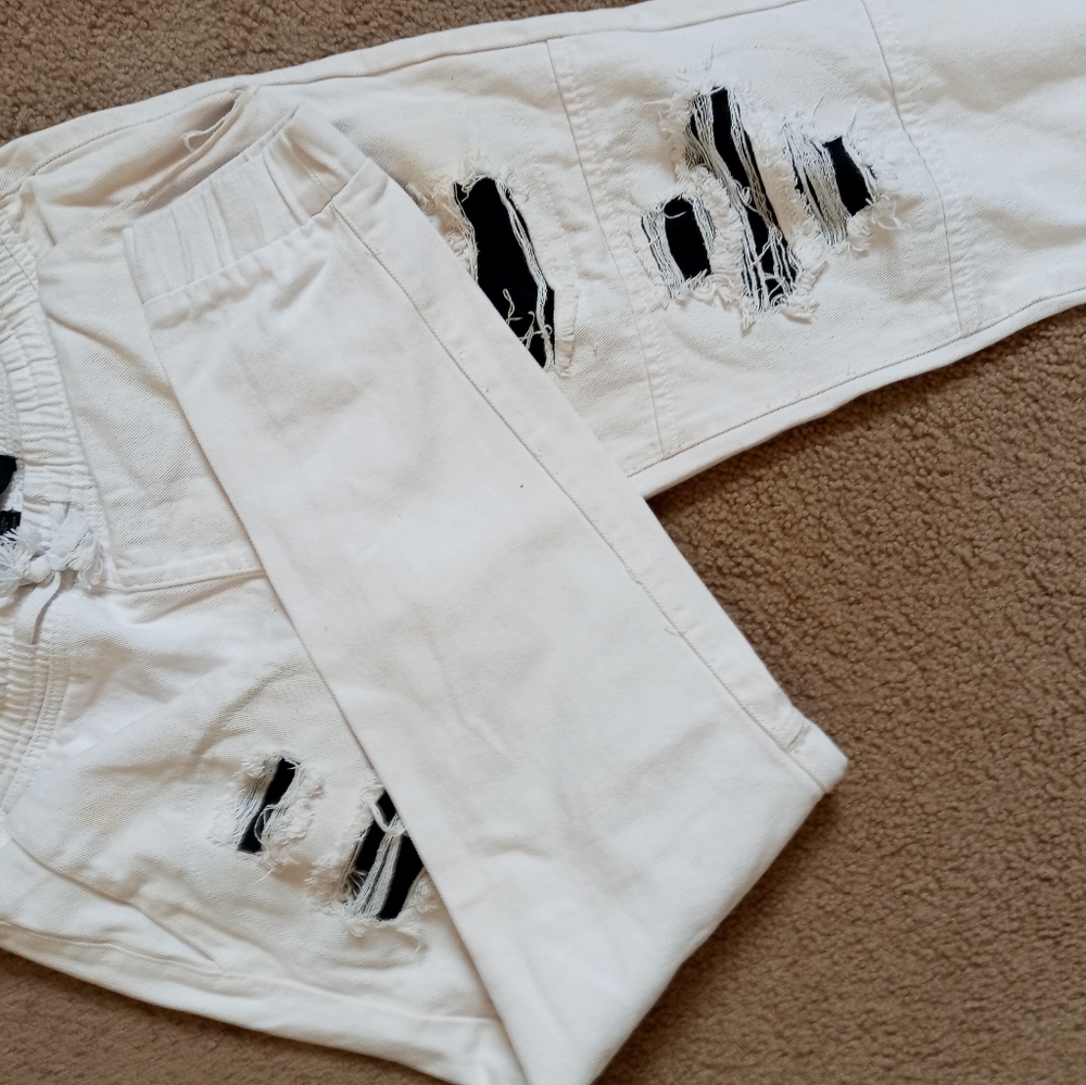 Man's White and Black Joggers - Picture 2 of 4